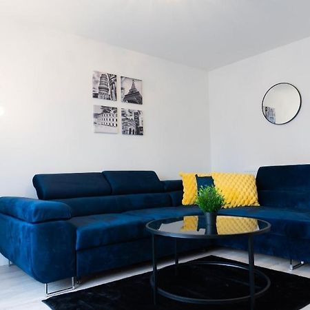 Vila Stylish House With Private Parking Glasgow Exteriér fotografie