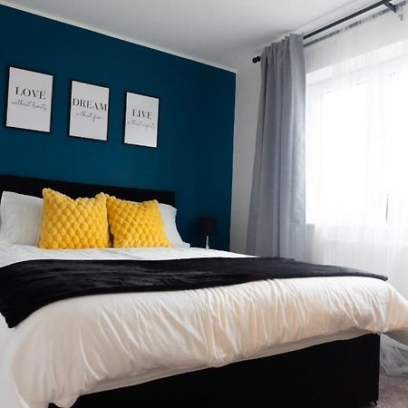 Vila Stylish House With Private Parking Glasgow Exteriér fotografie
