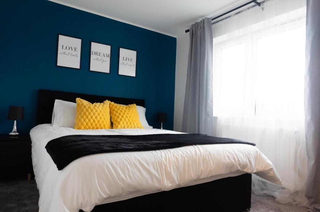 Vila Stylish House With Private Parking Glasgow Exteriér fotografie